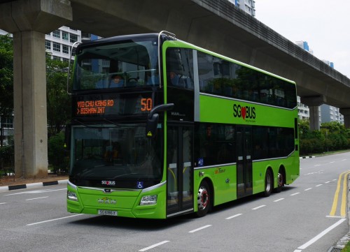 SG6186X - SBST svc 50 - Punggol Dr - before junction of Edgefield Plains.