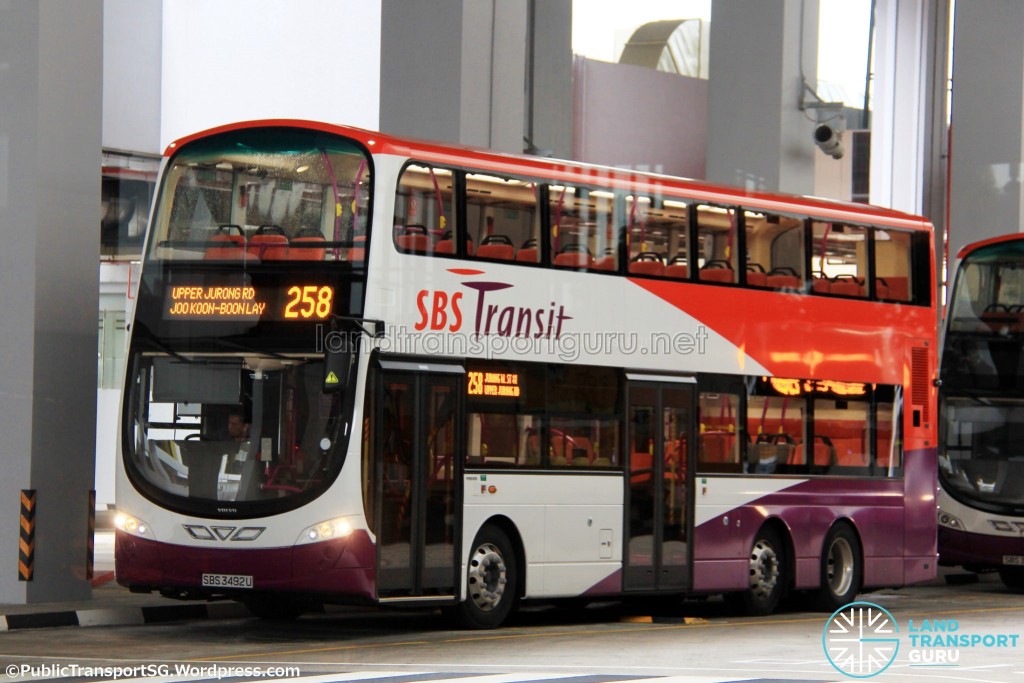 SBS Transit Volvo B9TL Wright (SBS3492U) - Service 258