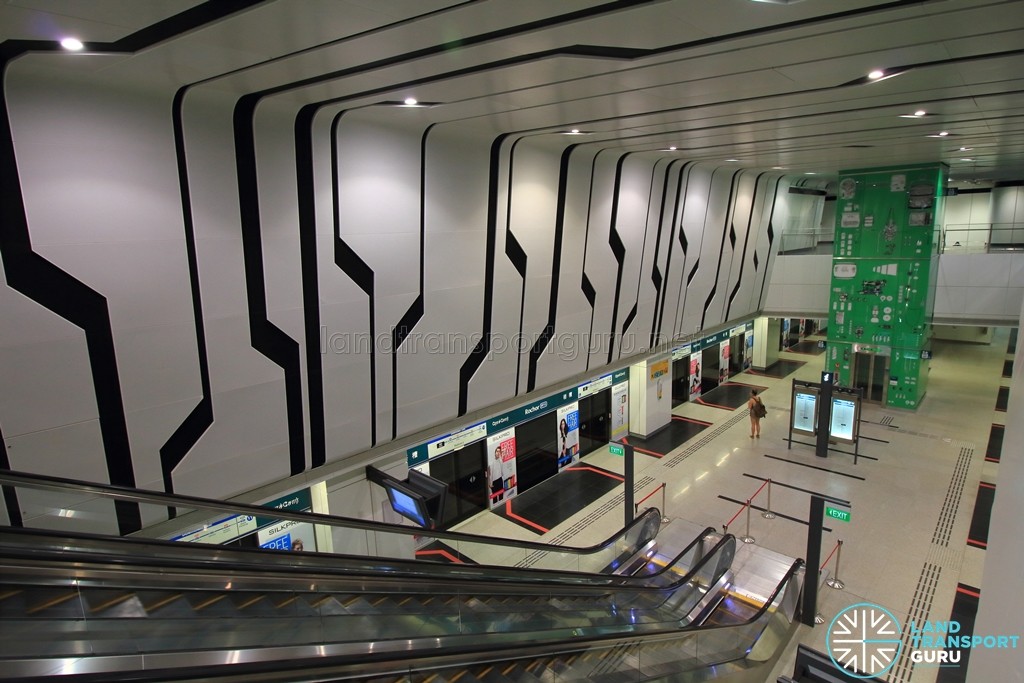 Rochor MRT Station - Overhead view of platform from concourse level