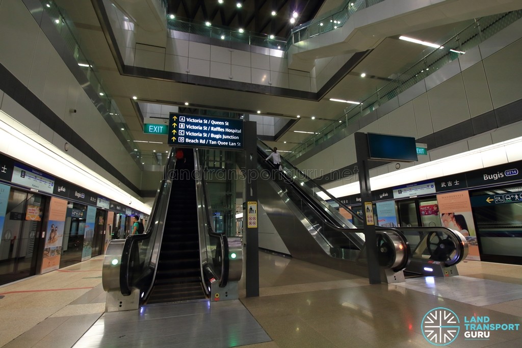 Bugis MRT Station - DTL escalators
