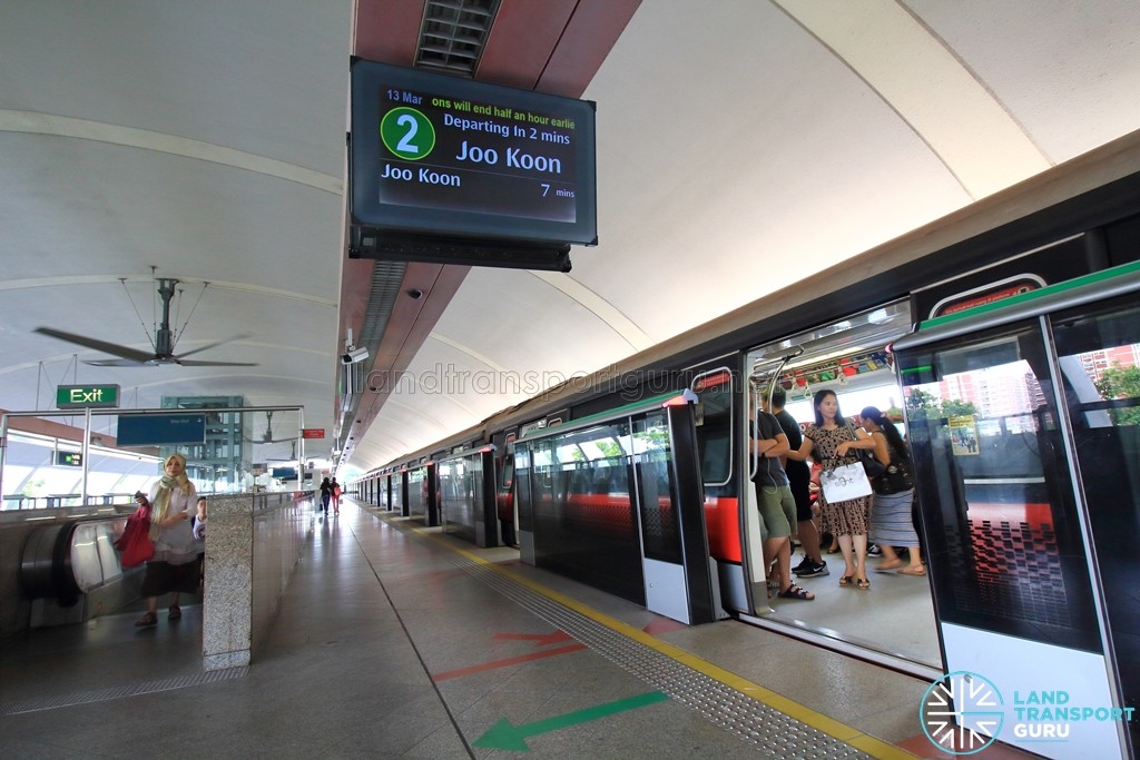 Pasir Ris MRT Station - Platform B (towards Tuas Link)