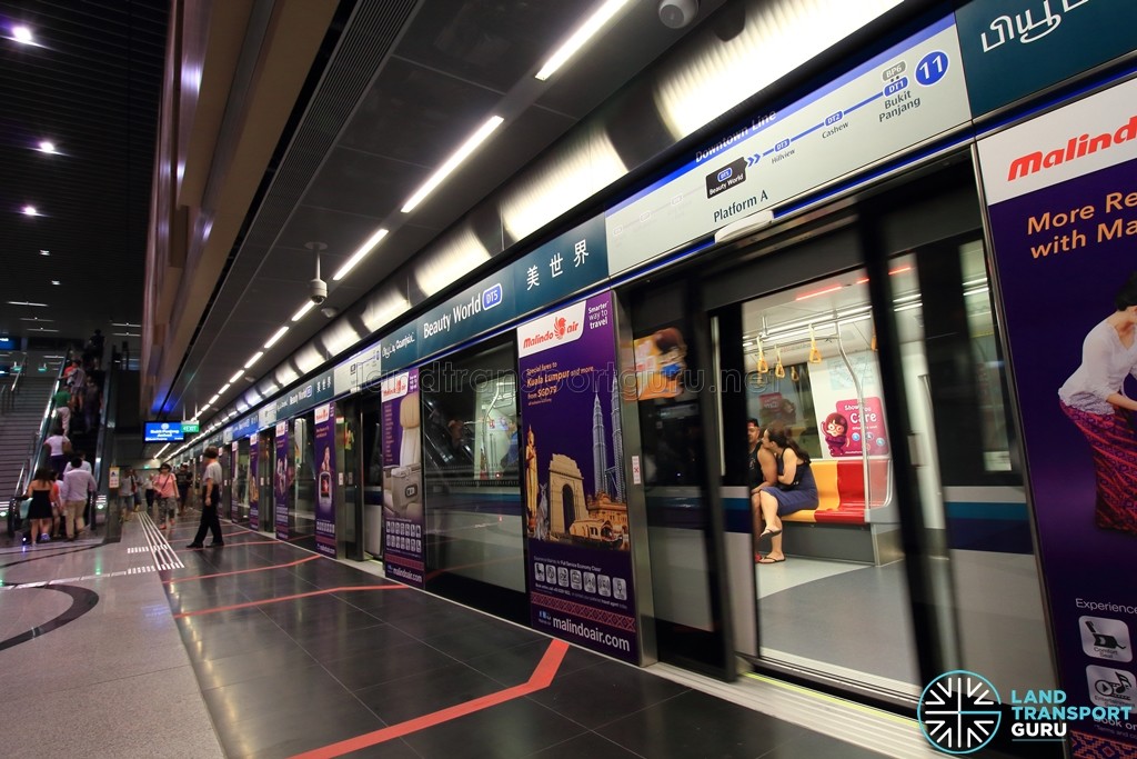 Beauty World MRT Station - Platform A