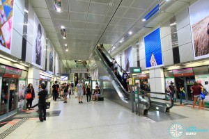 Dhoby Ghaut MRT Station - NEL Platform level