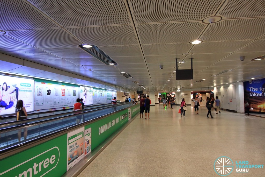 Dhoby Ghaut MRT Station - B2 Transfer Linkway, with travellators