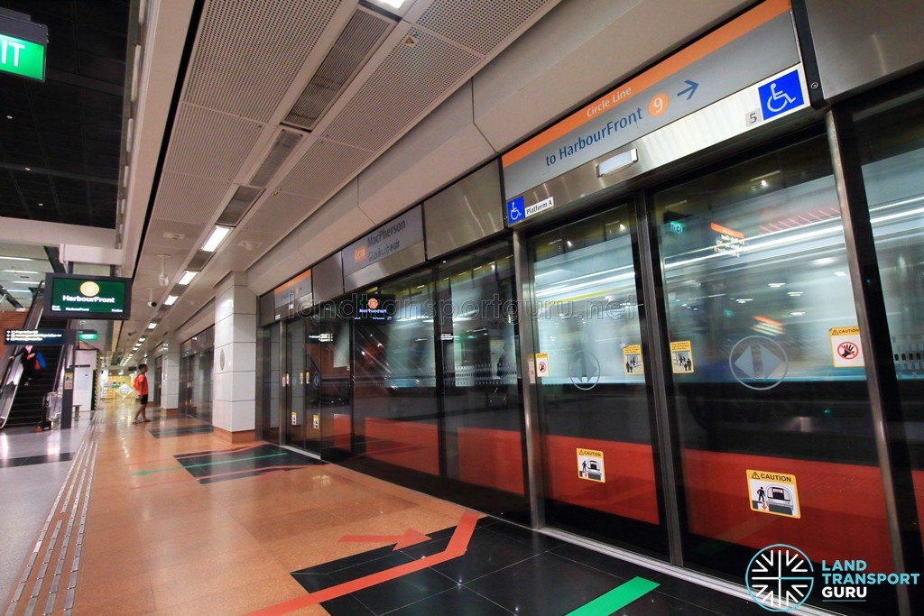 MacPherson MRT Station - CCL Platform A