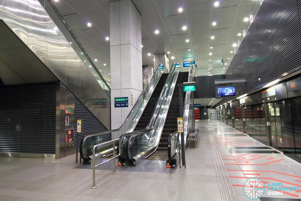 Buona Vista MRT Station - Platform B