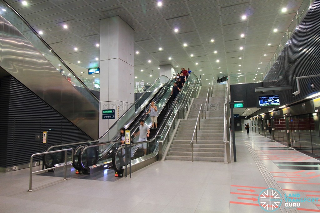 Buona Vista MRT Station - Platform A