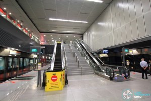 Haw Par Villa MRT Station - Platform level