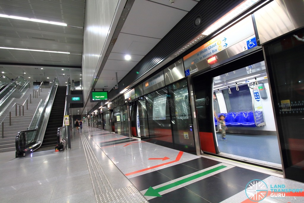 Pasir Panjang MRT Station - Platform B