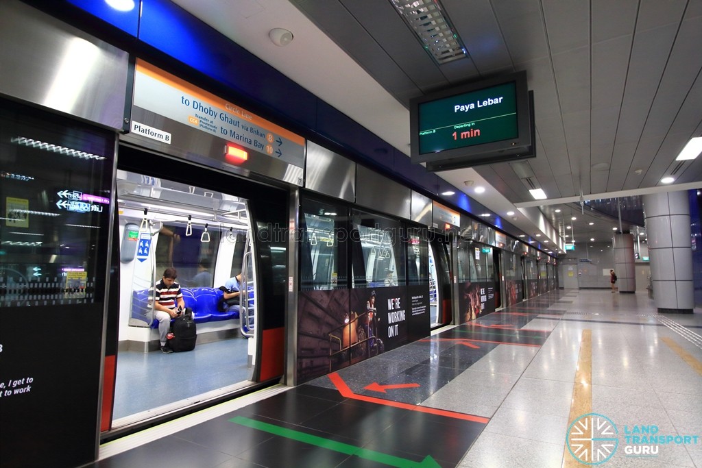 HarbourFront MRT Station - CCL Platform B