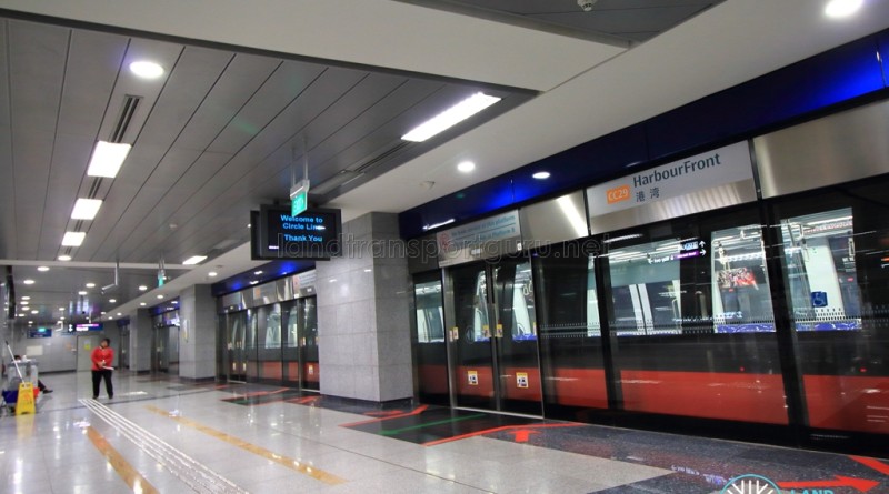 HarbourFront MRT Station - CCL Platform A