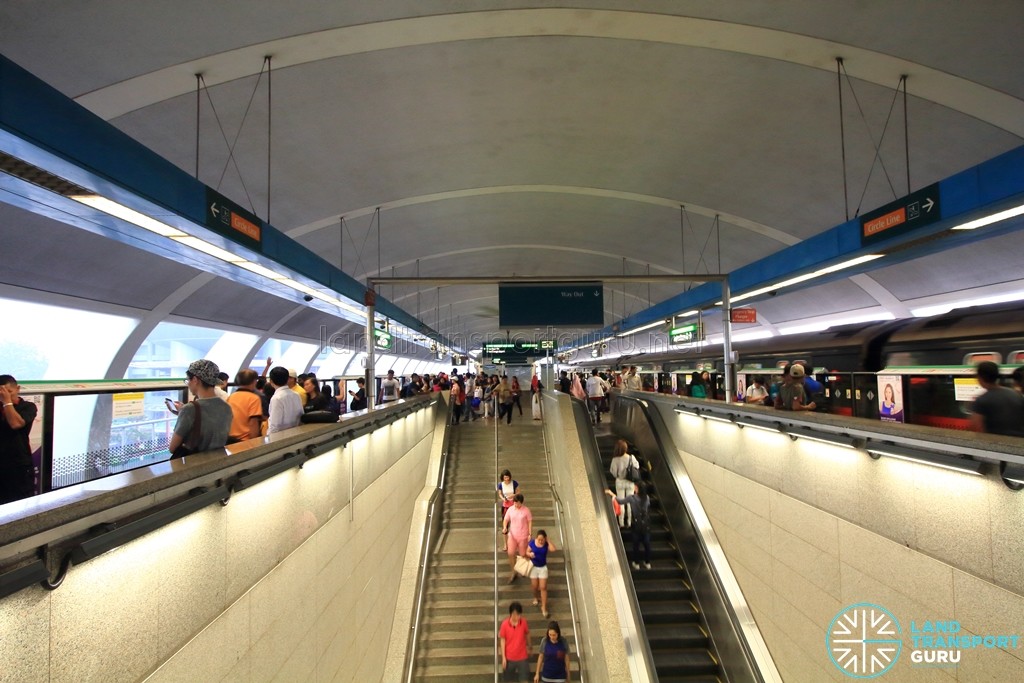 Paya Lebar MRT Station - EWL Platform escalators