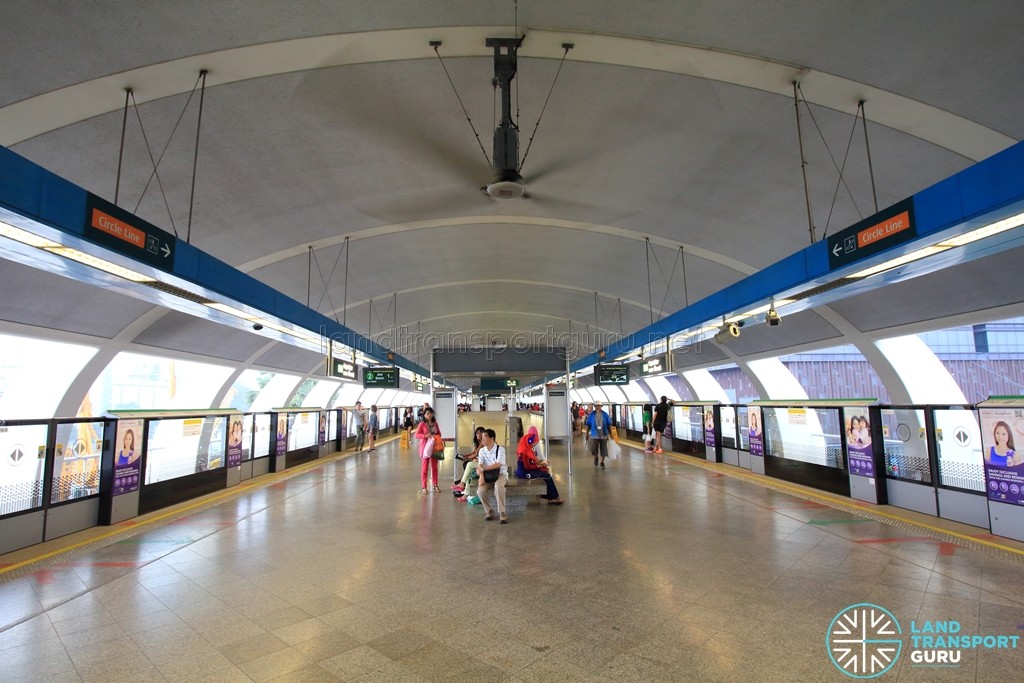 Paya Lebar MRT Station - EWL Platform