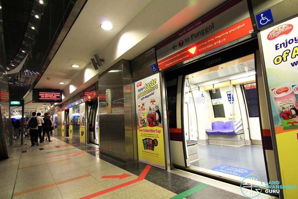 HarbourFront MRT Station - NEL Platform A