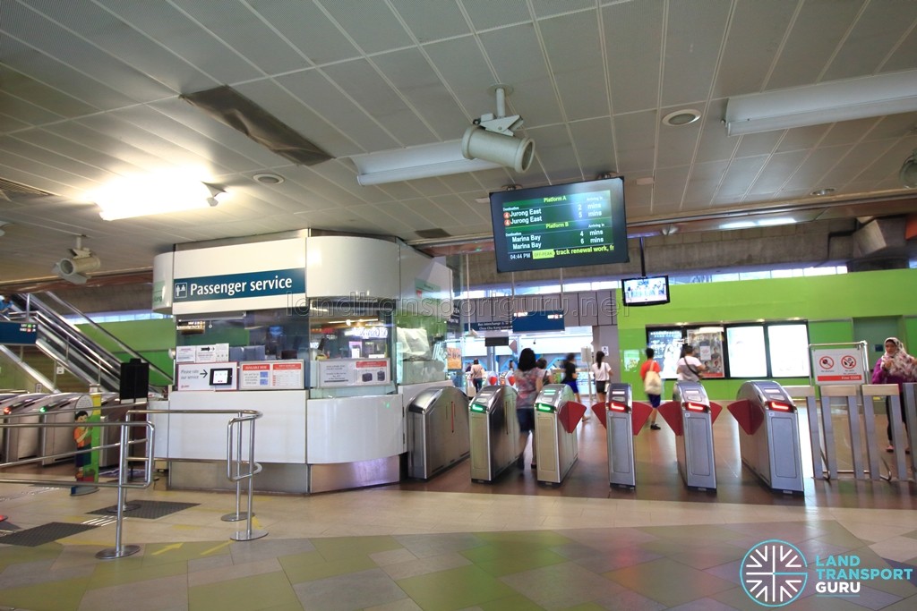 Choa Chu Kang MRT/LRT Station - NSL Passenger Service Centre & Faregates