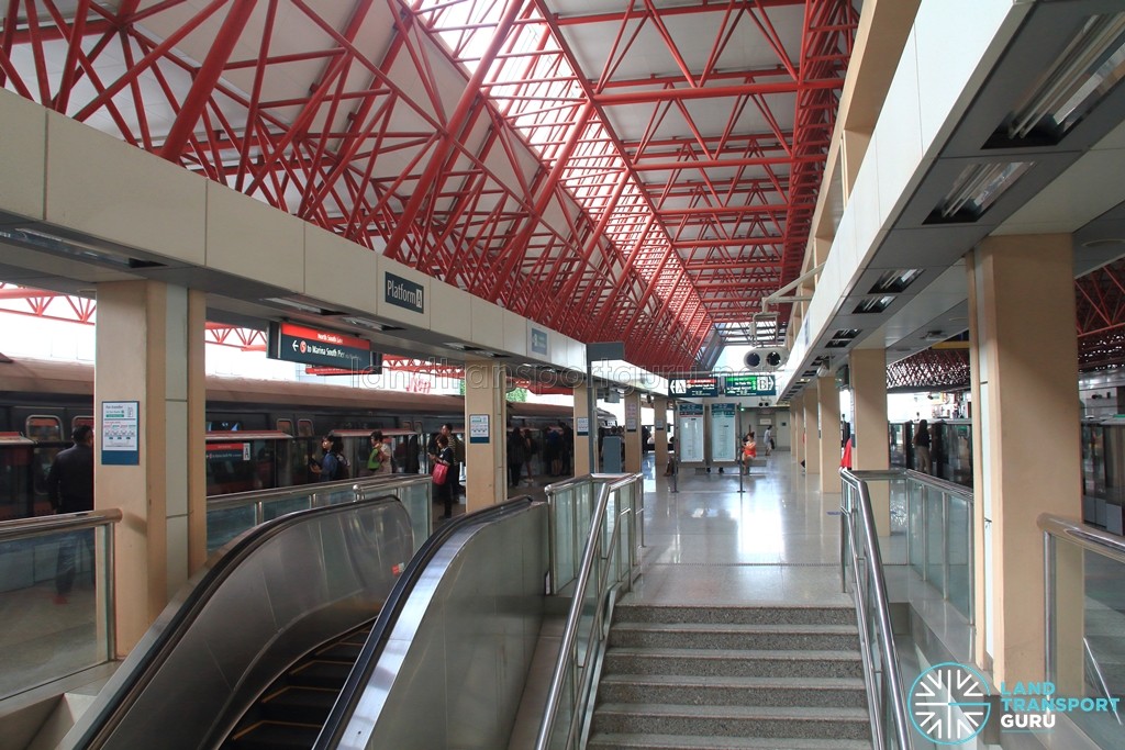 Jurong East MRT Station - Platform A/B