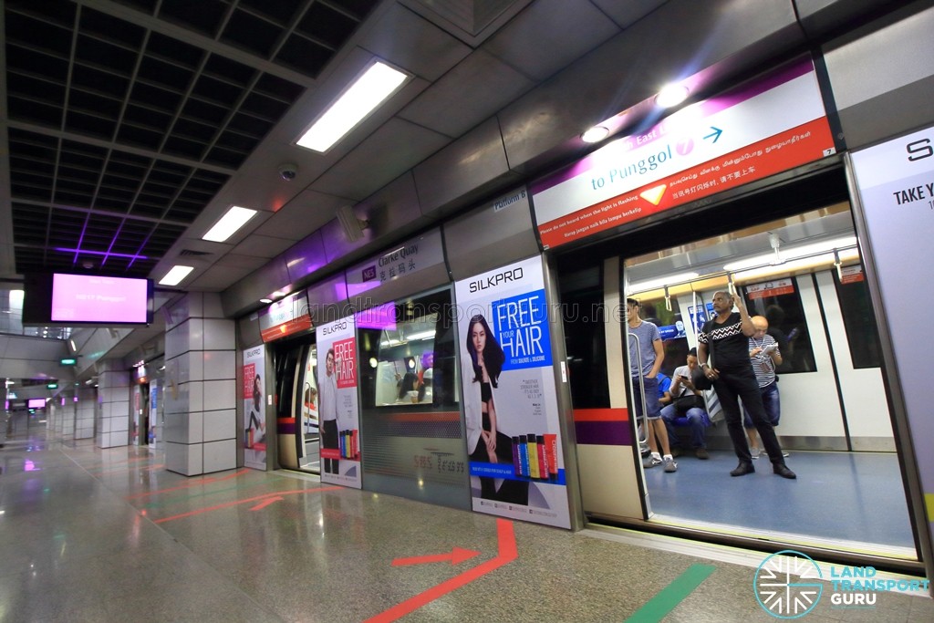 Clarke Quay MRT Station - Platform B