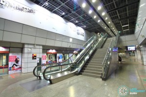 Clarke Quay MRT Station - Platform level