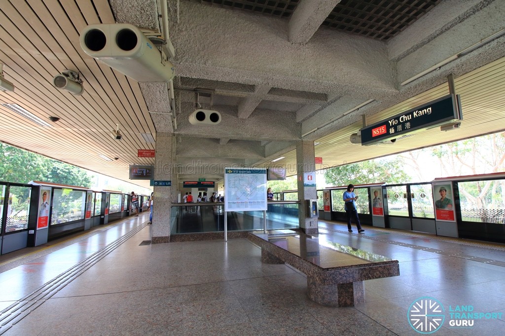 Yio Chu Kang MRT Station - Platform level