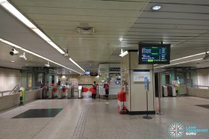Braddell MRT Station - Passenger Service Centre & Faregates