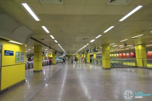 Toa Payoh MRT Station - Ticket concourse (Paid area)