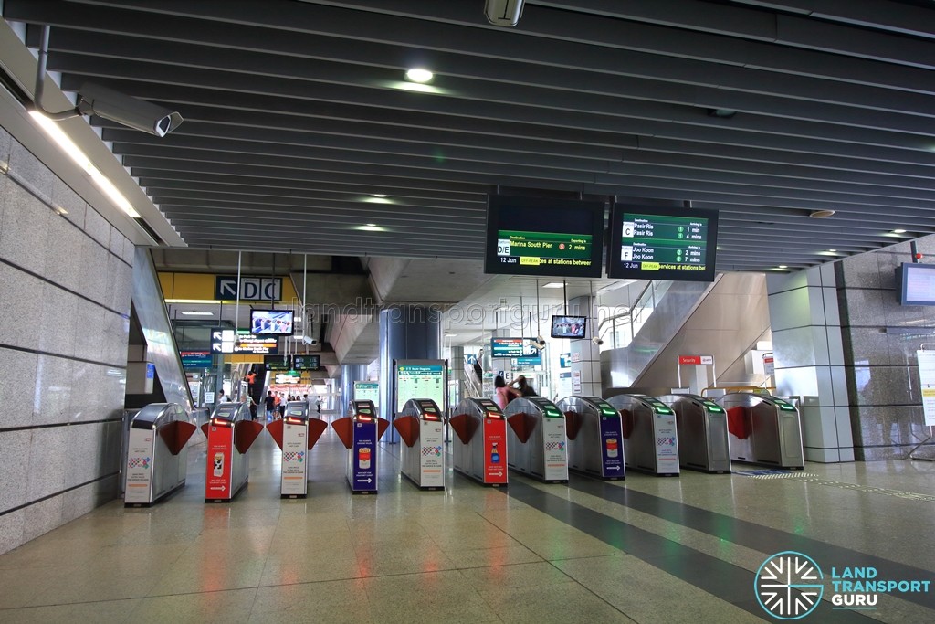Jurong East MRT Station - East Faregates