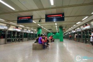 Novena MRT Station - Platform level