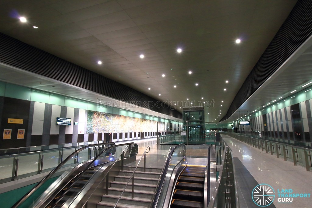 Marina South Pier MRT Station - Concourse level