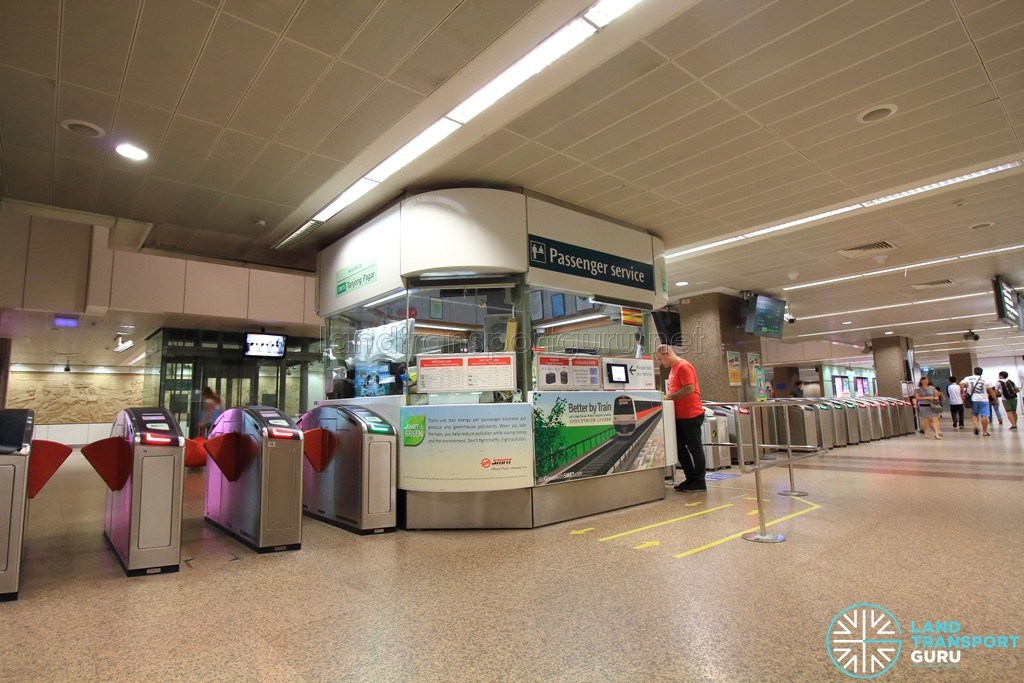 Tanjong Pagar MRT Station - Passenger Service Centre & Faregates