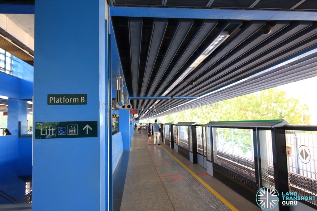 Queenstown MRT Station - Platform B