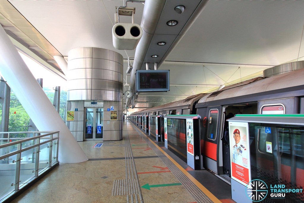 Dover MRT Station - Train at Platform A