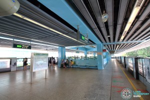 Clementi MRT Station - Platform level