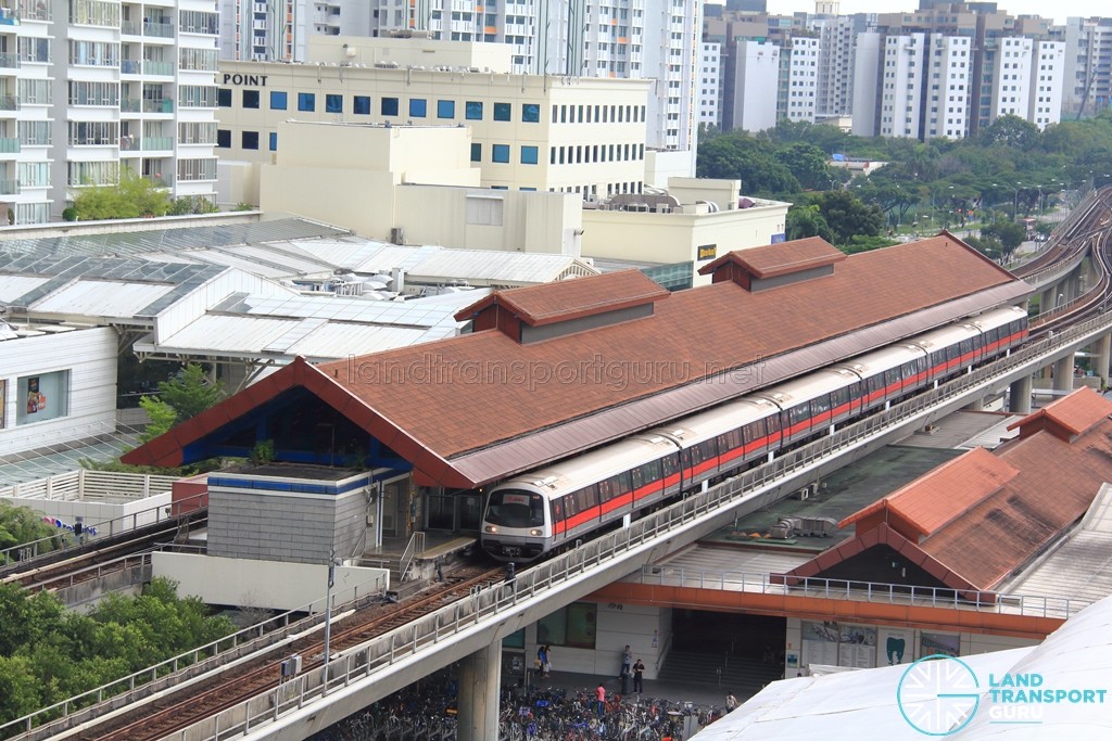 Boon Lay MRT Station - Exterior