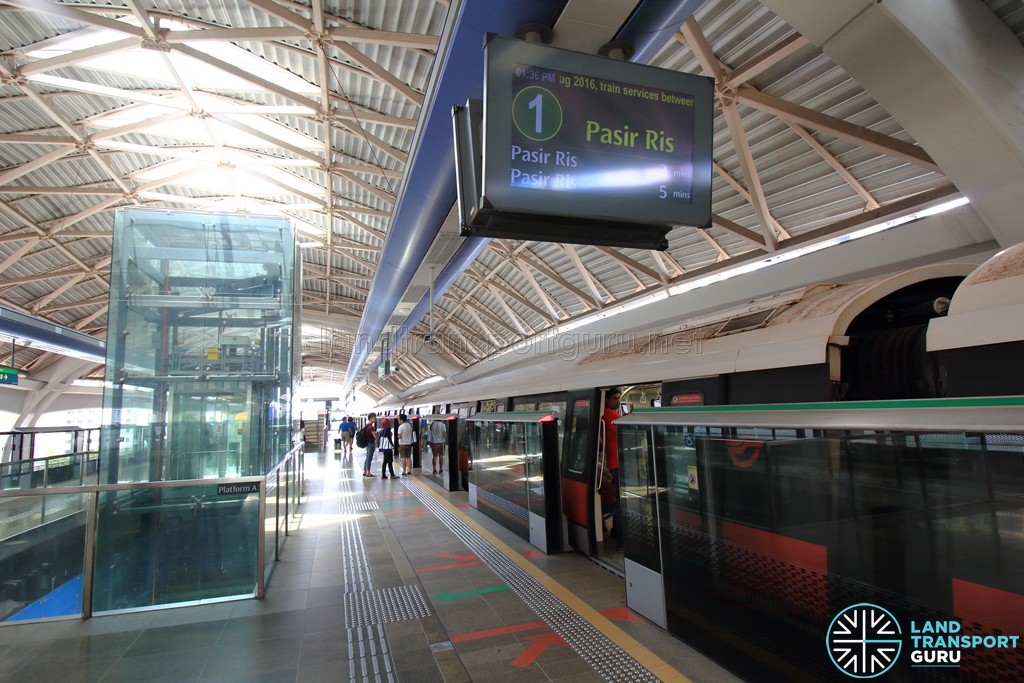 Pioneer MRT Station - Platform A