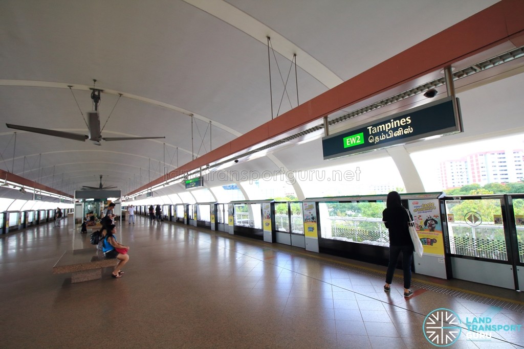 Tampines MRT Station - EWL Platform level (L2)