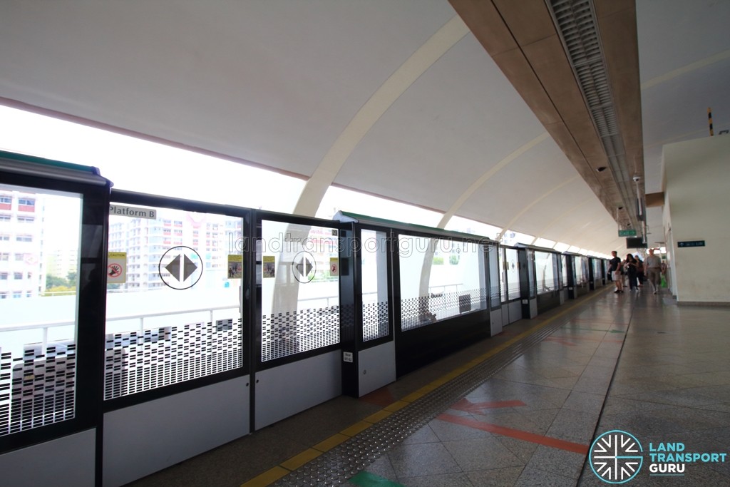 Simei MRT Station - Platform B
