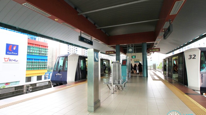 Coral Edge LRT Station - Platform level