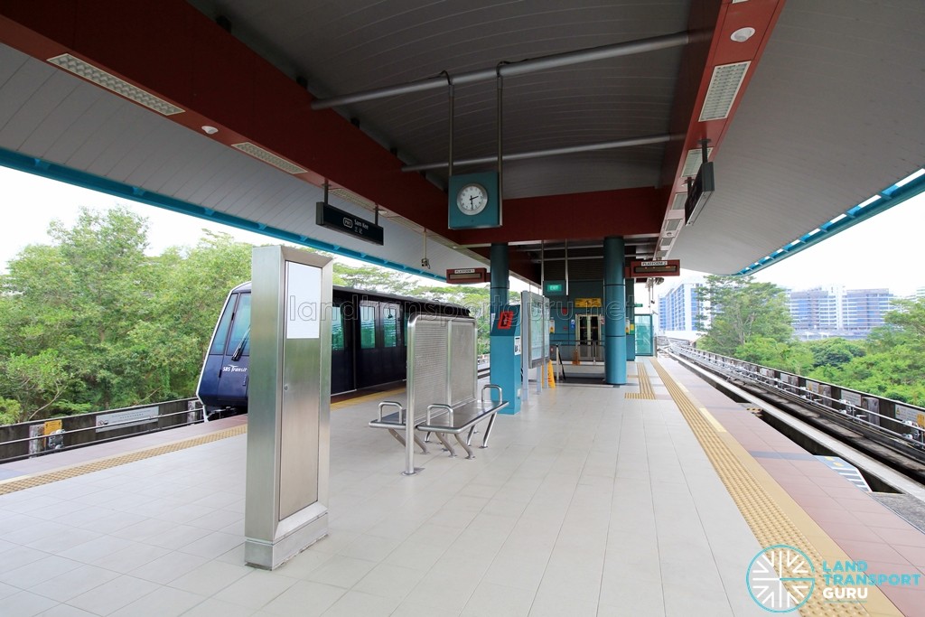 Sam Kee LRT Station - Platform level