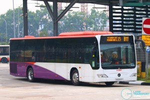 SG1047Y on 811 - SMRT Buses Mercedes-Benz Citaro