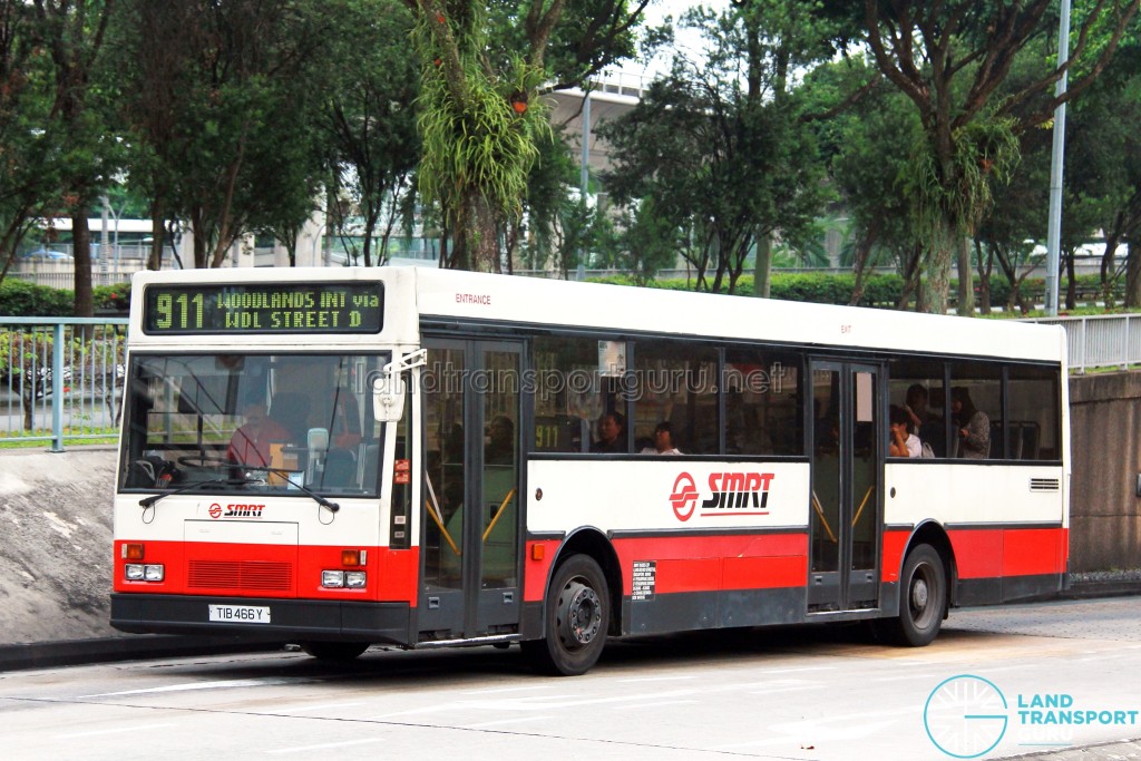 SMRT Mercedes-Benz O405 (TIB466Y) - Service 911