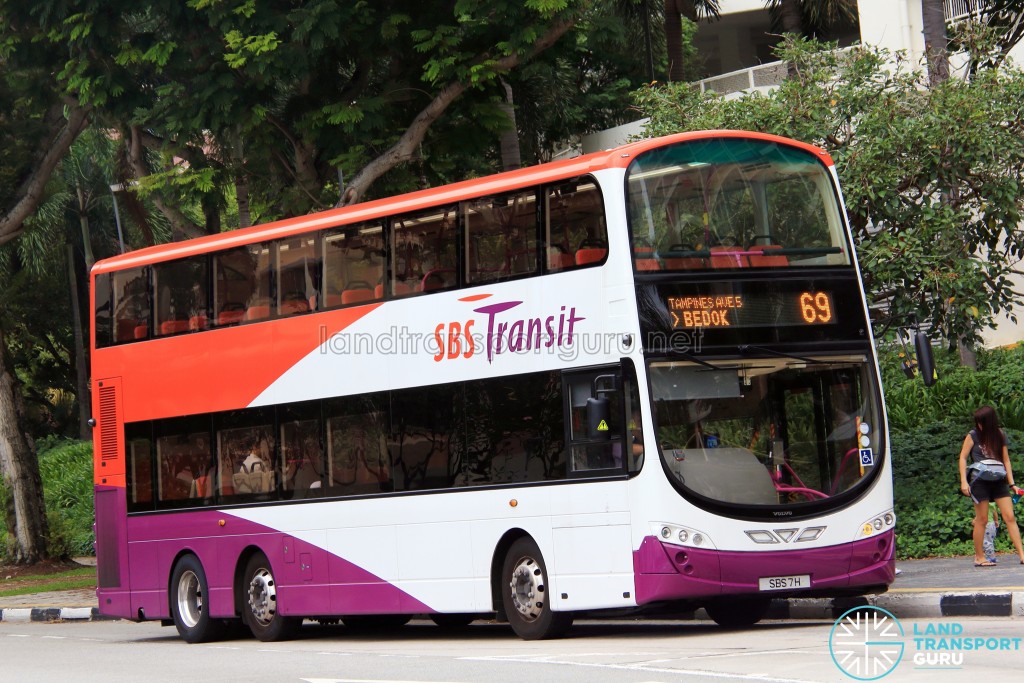 SBS Transit Volvo B9TL Wright (SBS7H) - Service 69