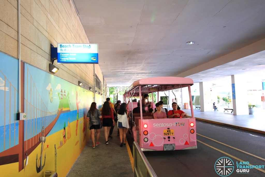Beach Station Transfer Hub - Beach Tram queue