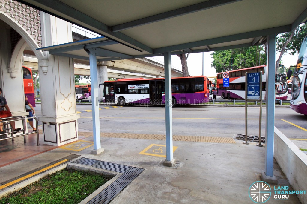 Pasir Ris Bus Interchange - Wheelchair boarding area