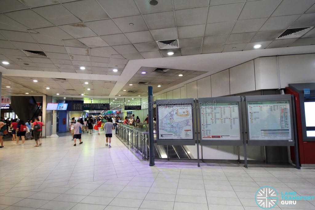 Ang Mo Kio Bus Interchange - Concourse