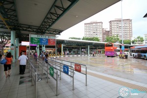 Hougang Central Bus Interchange - Concourse near Berth B1
