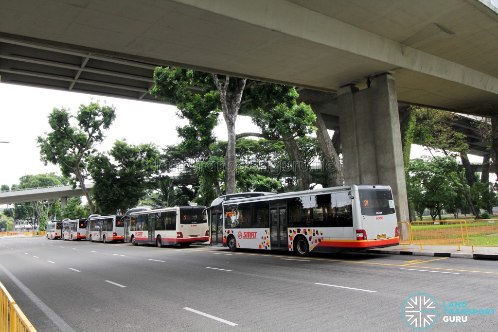Marina Centre Bus Terminal - SMRT Roadside parking