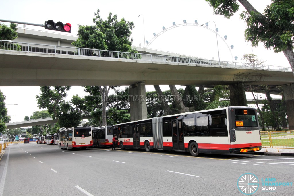 Marina Centre Bus Terminal - SMRT lots at full capacity