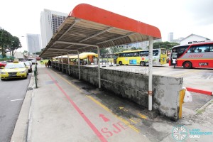 Queen Street Bus Terminal - Long sheltered queue lanes