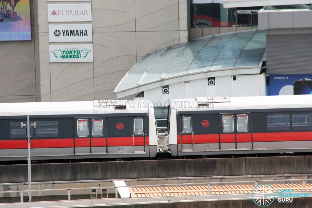 SMRT C151 train sets 027/028 and 037/038 coupled together