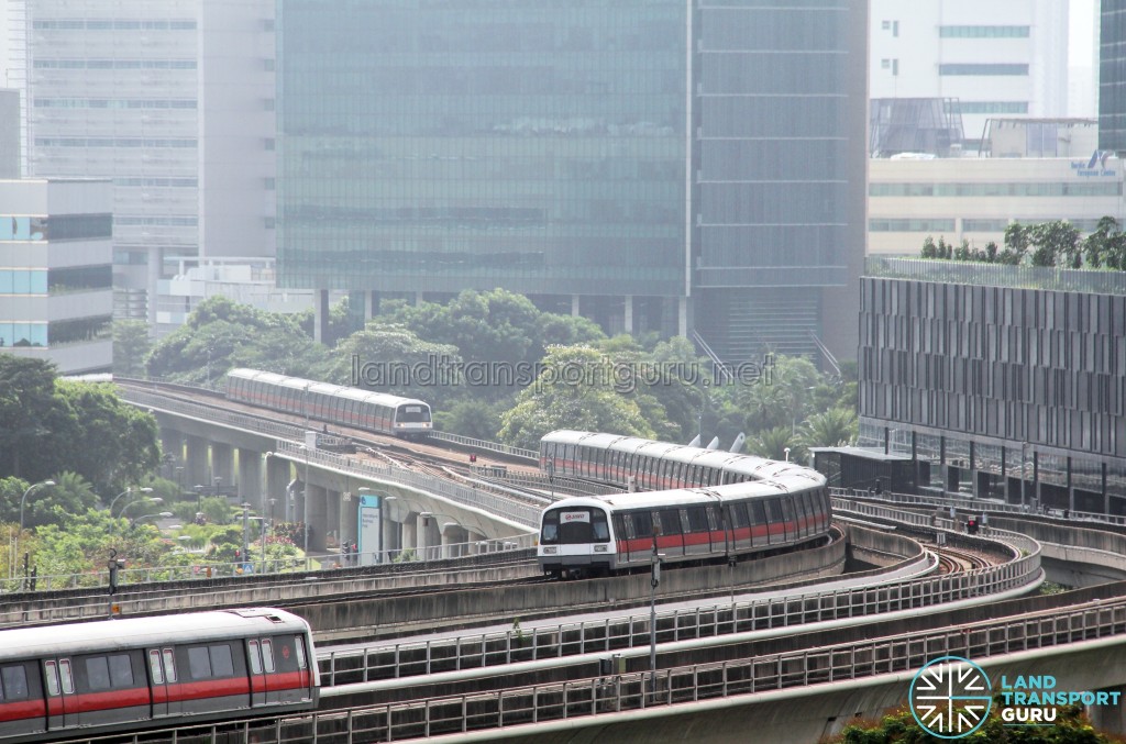 SMRT C151 train sets 027/028 and 037/038 coupled together, heading towards Ulu Pandan Depot